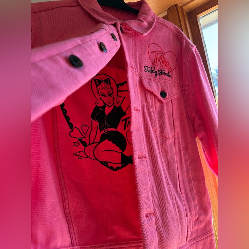 Women's Pink Denim Jacket - Picture 6 of 14